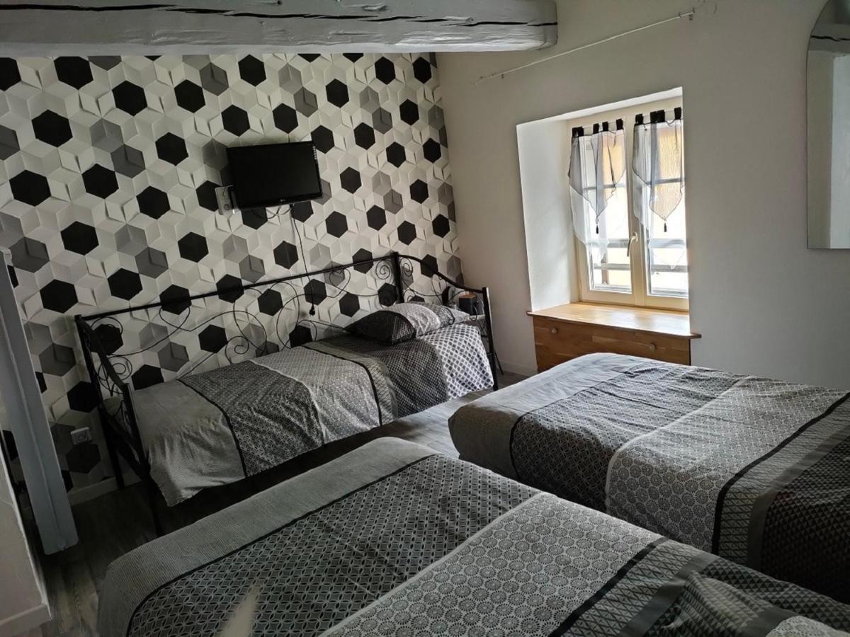 Hotel Les Remparts Nozeroy المظهر الخارجي الصورة
